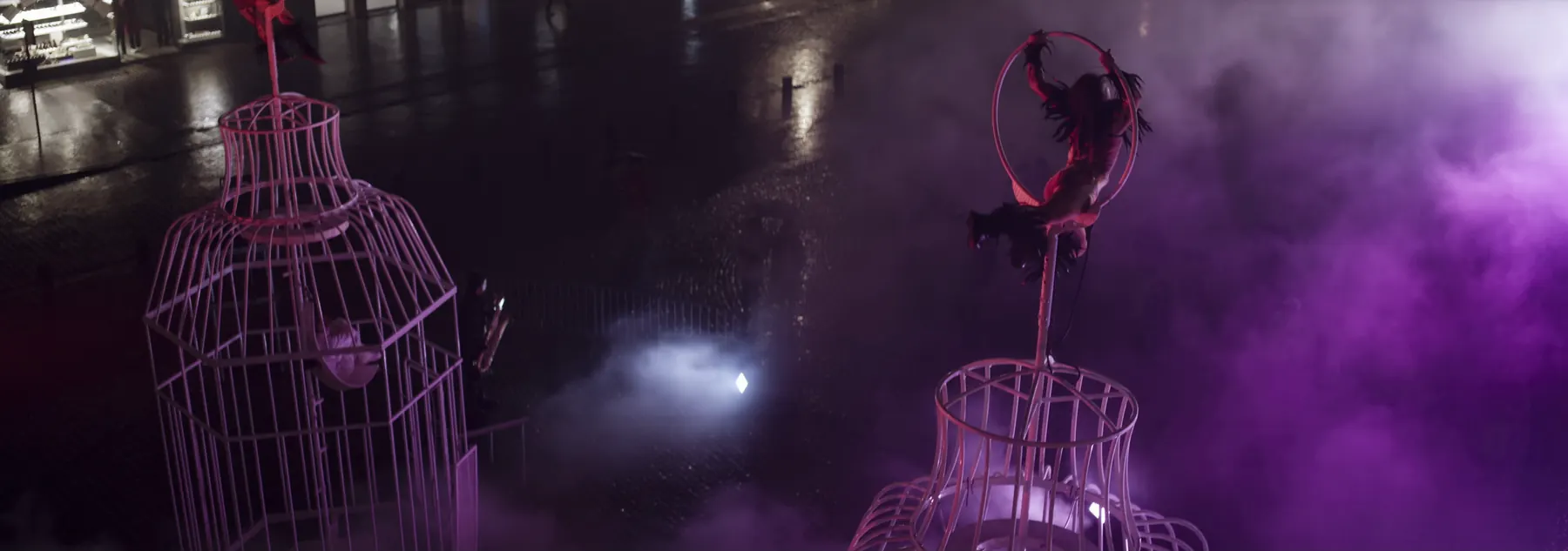 Cage Fantastique, Foto 11