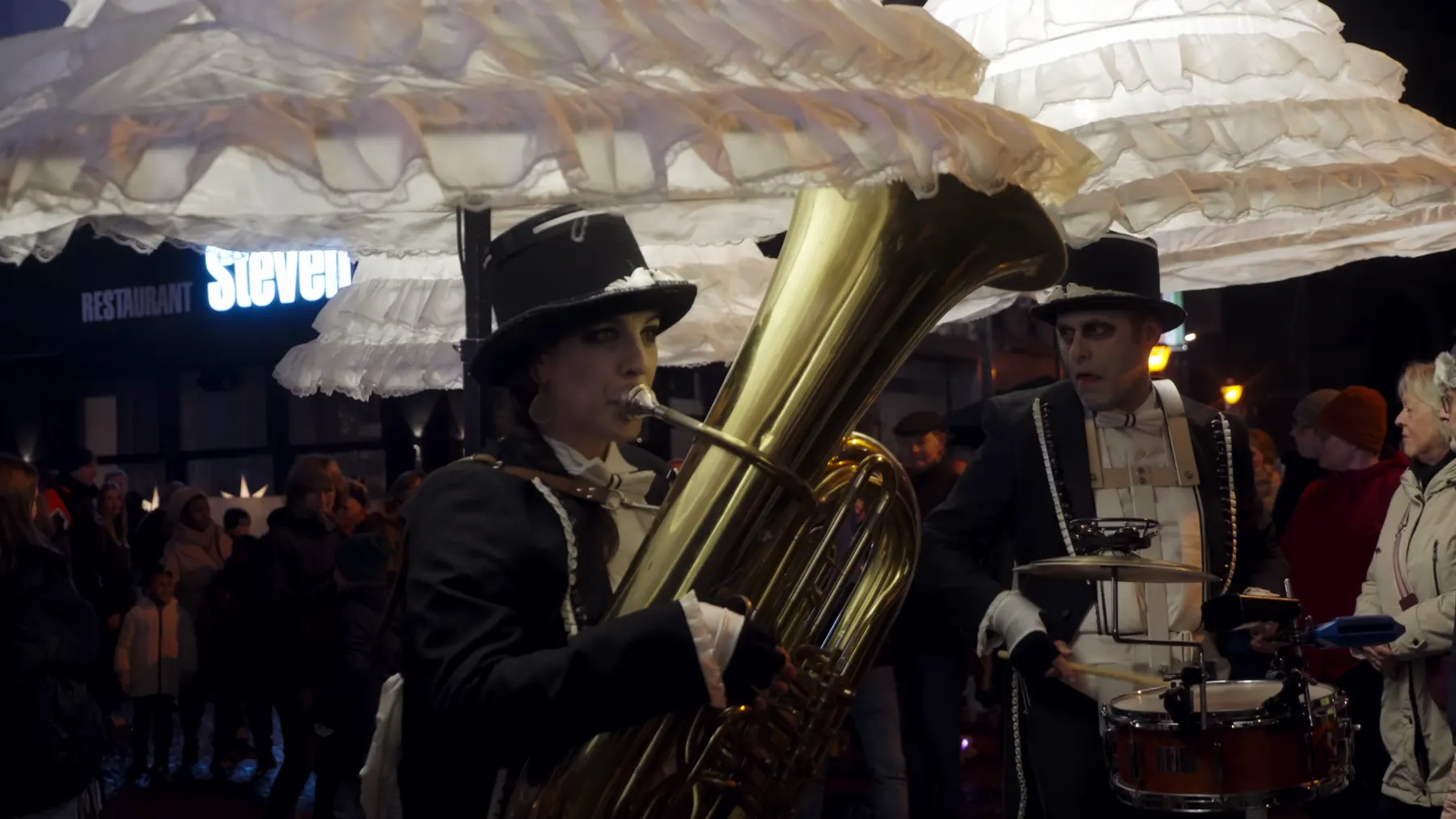 Mariage Fantastique, Foto 19